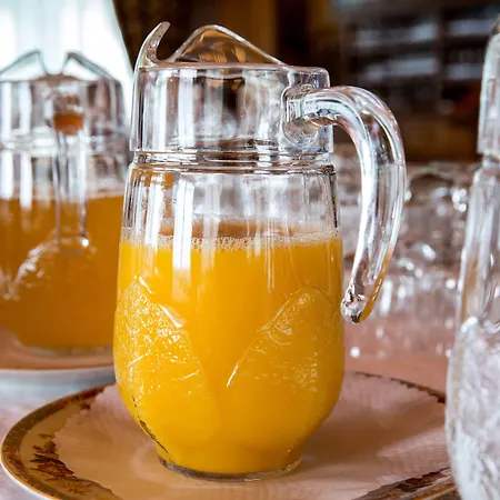 מלון Astoria לויקרבאד