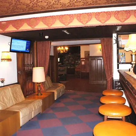 Astoria מלון לויקרבאד