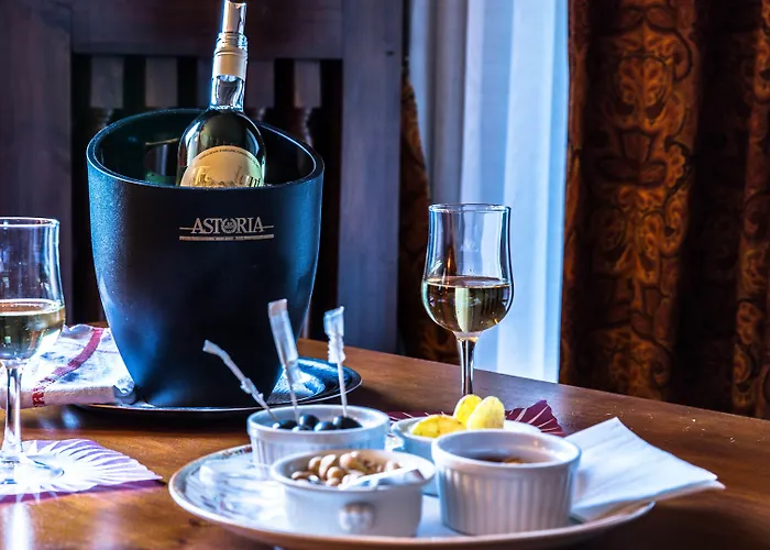 Astoria Hotel 3*